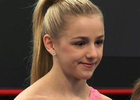 What Season Did Chloe Leave Dance Moms? A Deep Dive into the Dynamics of Decision Making